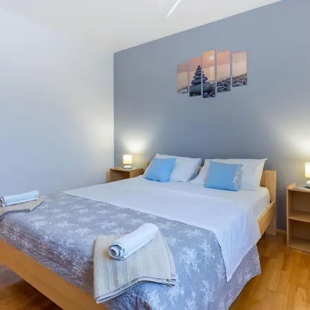 Apartman Kristian By Interhome