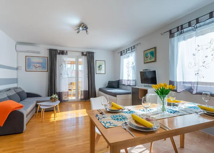 Kristian By Interhome Apartman