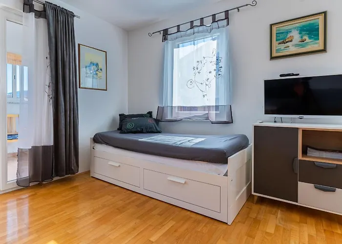 Kristian By Interhome *